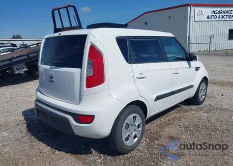 2013 Kia Soul z USA, uszkodzony, nr VIN KNDJT2A52D7760431